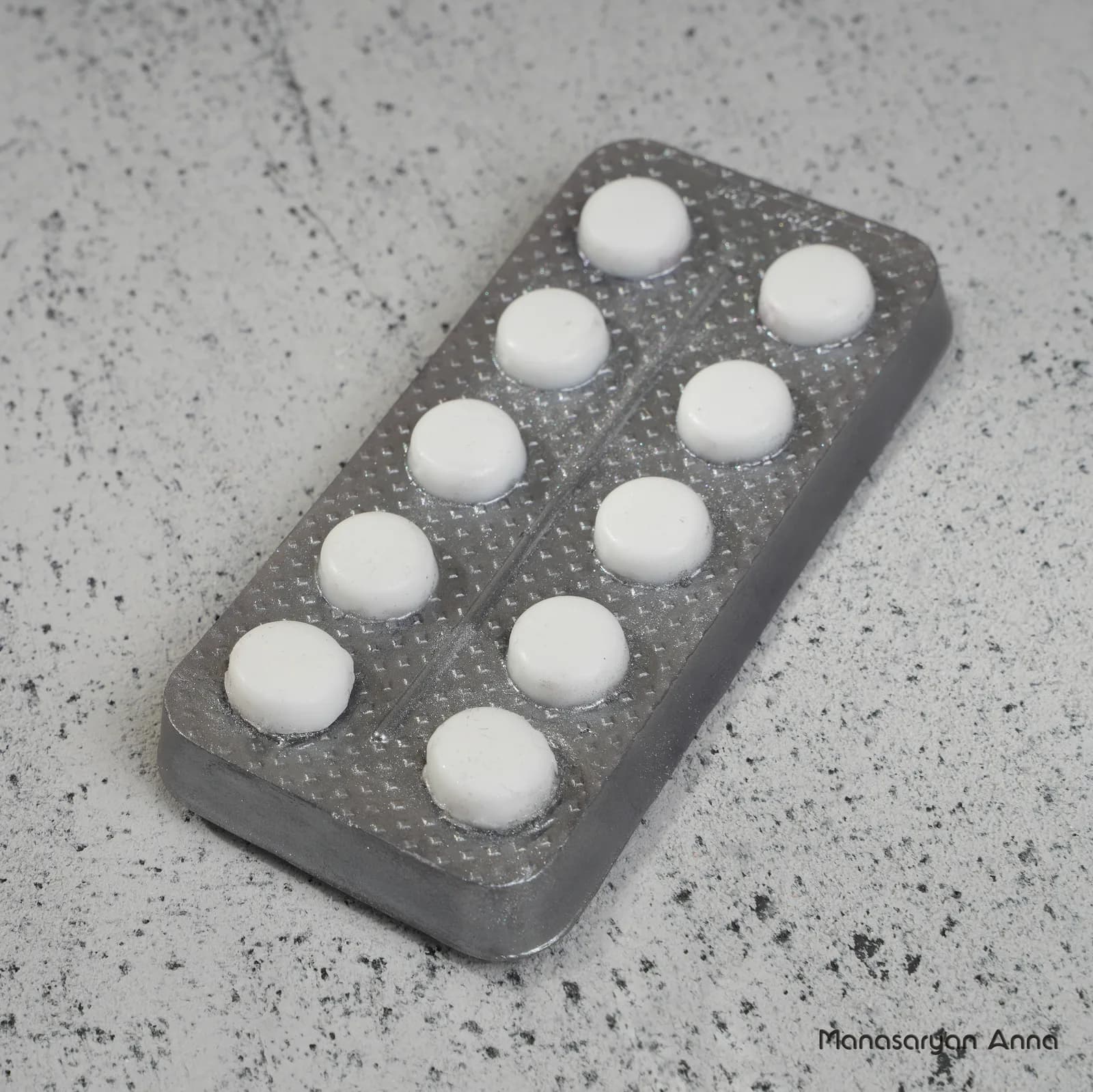 Таблетки — ракурс 2